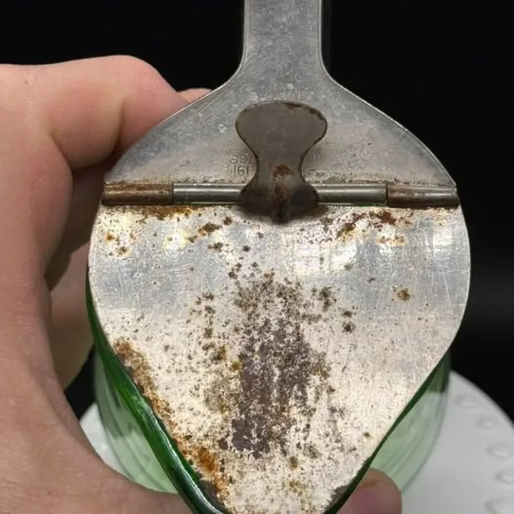 Unbranded wonderful antique